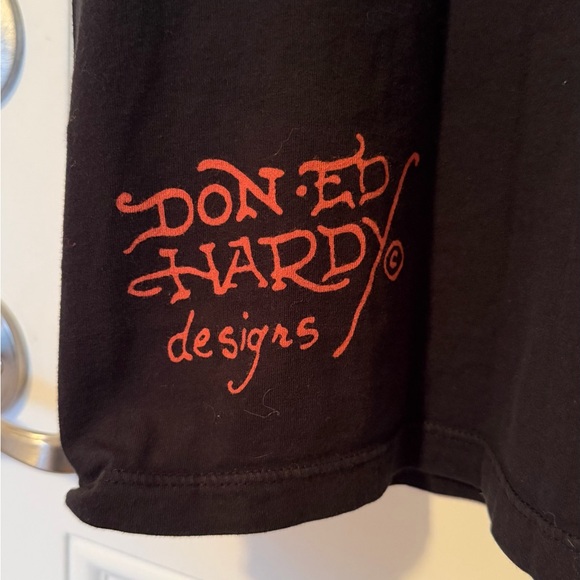 Ed Hardy T-Shirt - Picture 7 of 7